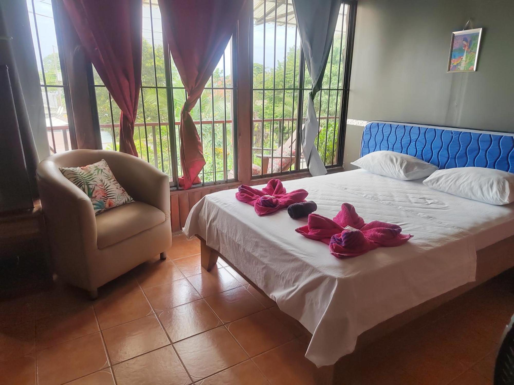 Sura House Corcovado Surinico Room With Ac Puerto Jiménez Esterno foto